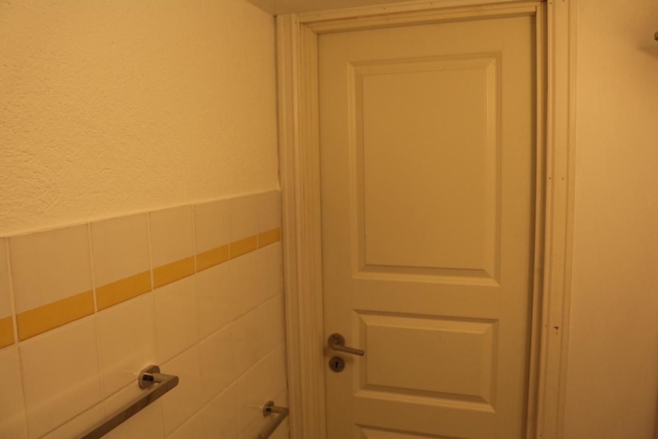 Nice Apartment With1 Bedroom Separate Living Room With A Sofa Bed And A Tiny Kitchen A Bathroom Located In Nordstrand Near By The Sea For 3 Guests With A Garden And Grill 5 Extra Guests With Extra Cost In The Cabin With Sea View Just Outside The Apar أوسلو المظهر الخارجي الصورة